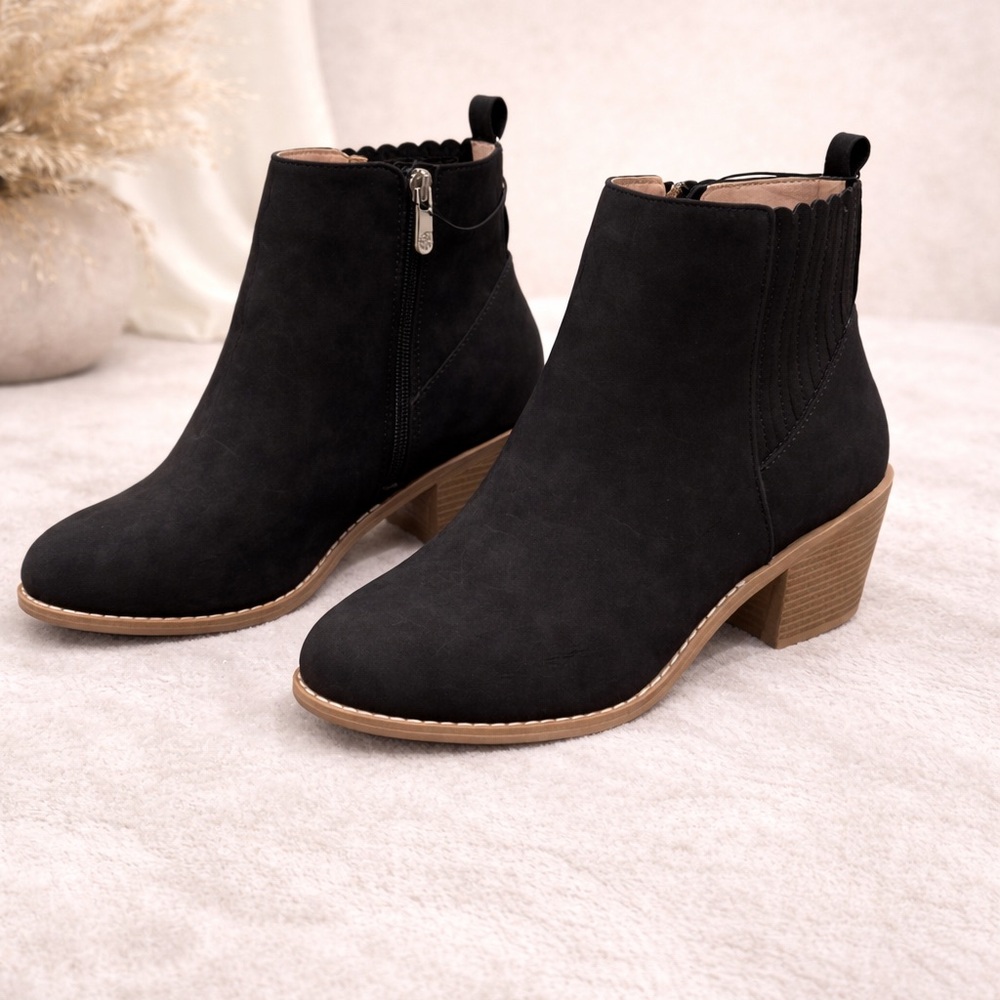 Draper James Black Ankle Booties NWT Box Stacked Heel Zip Boot